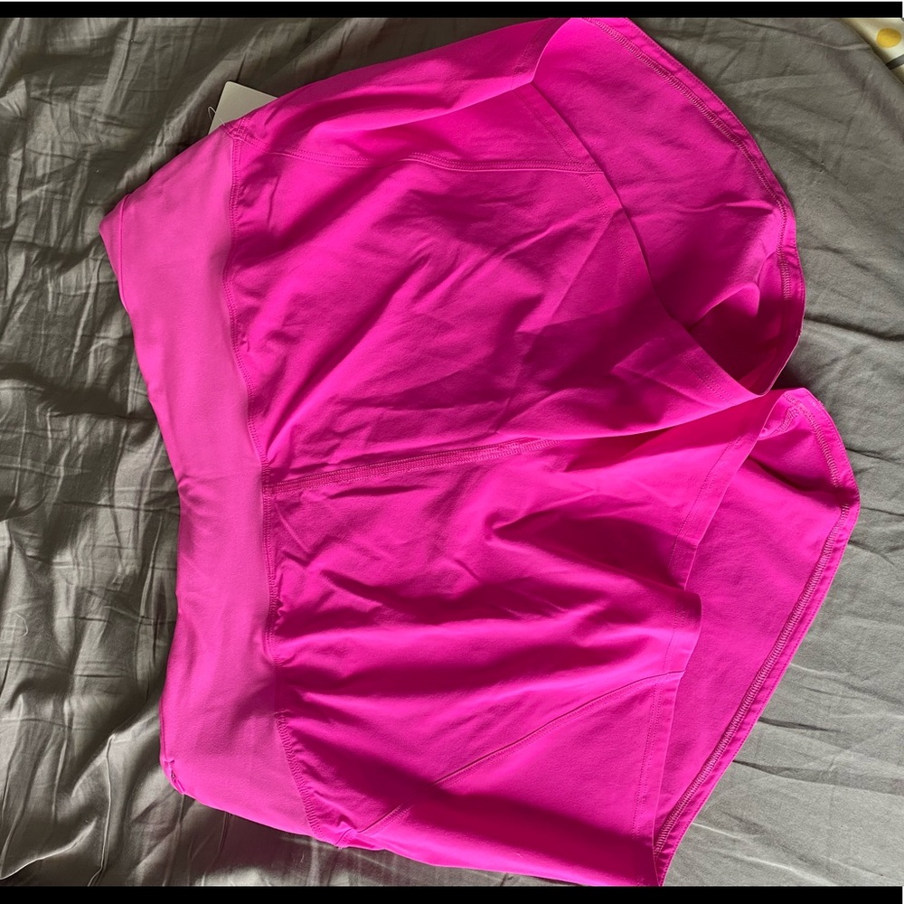 NWT Lululemon Pow Pink Shorts size 6